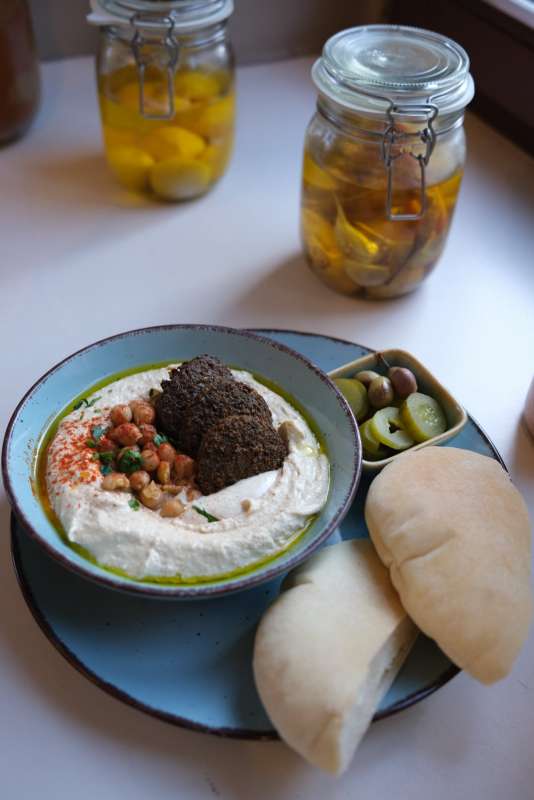 The hummus bar