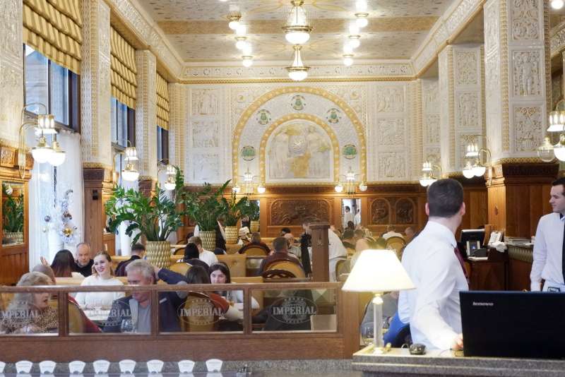 Café Imperial